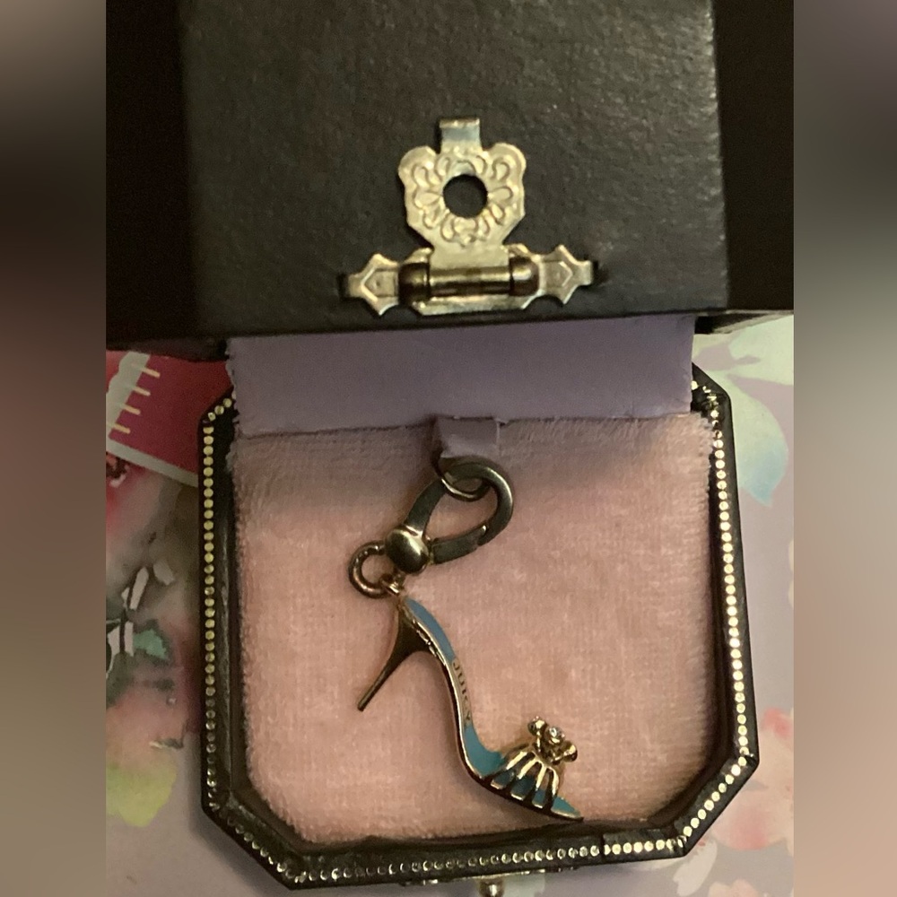 Y2K juicy couture blue stiletto shoe charm